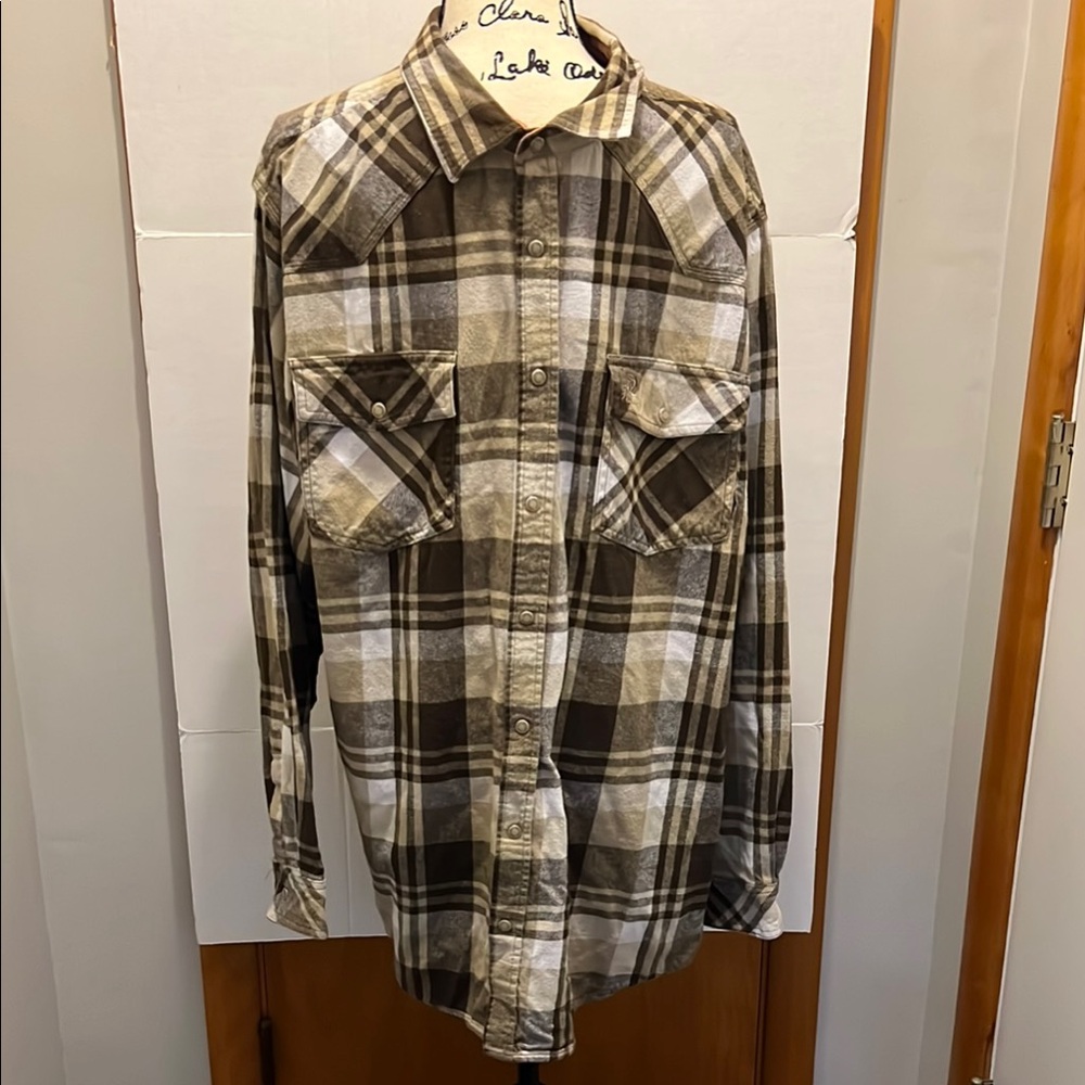 Legendary White Tails Brown and White plaid Casual Button Down Shirt